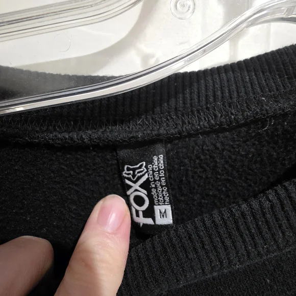 FOX Black Womens Sweater - Picture 2 of 3